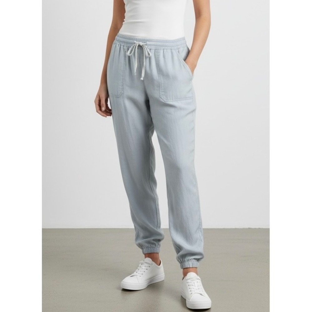 Thread & Supply Light Wash Tencel Lyocell Joggers Blue Medium
